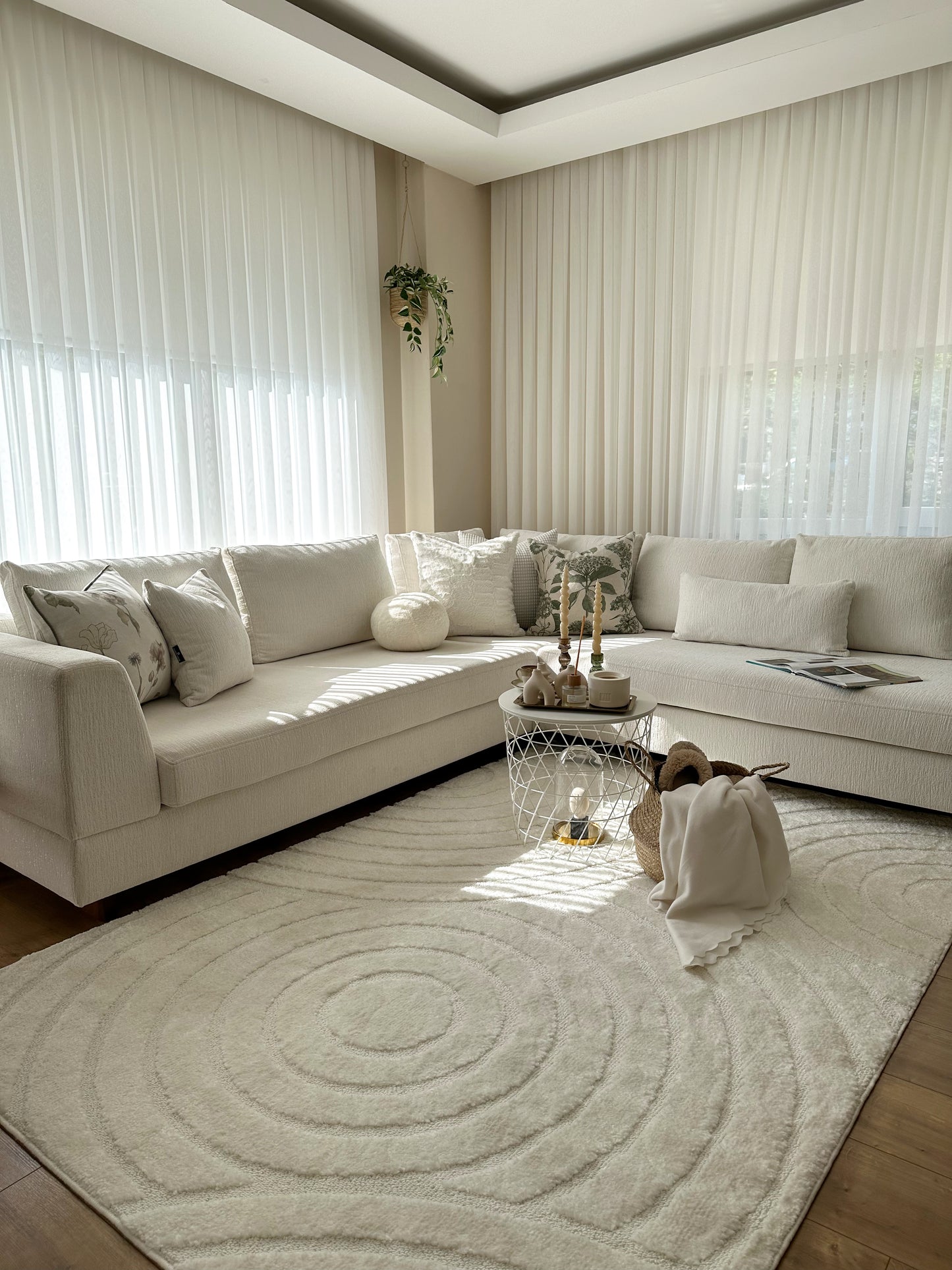 Carpetde Halı Yeni Nesil Senge Minimalist Desen Kırık Beyaz